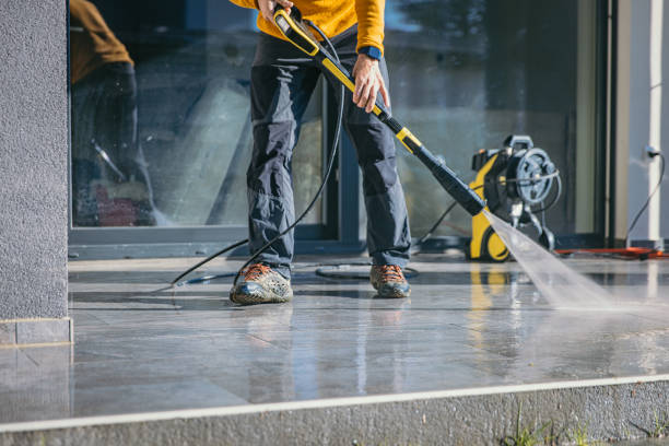 Best Patio and Deck Pressure Washing  in Clermont, FL